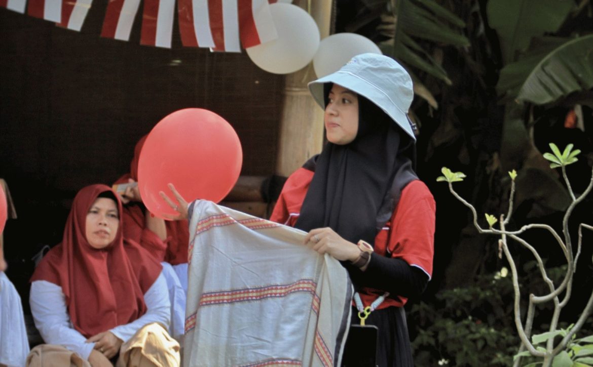 hero-semangat-hut-RI-80