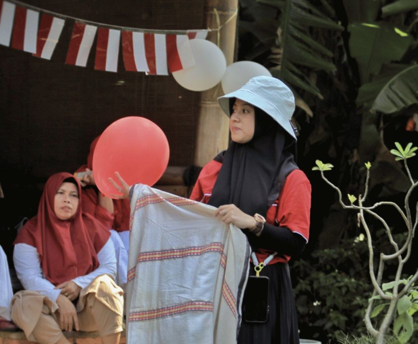 hero-semangat-hut-RI-80