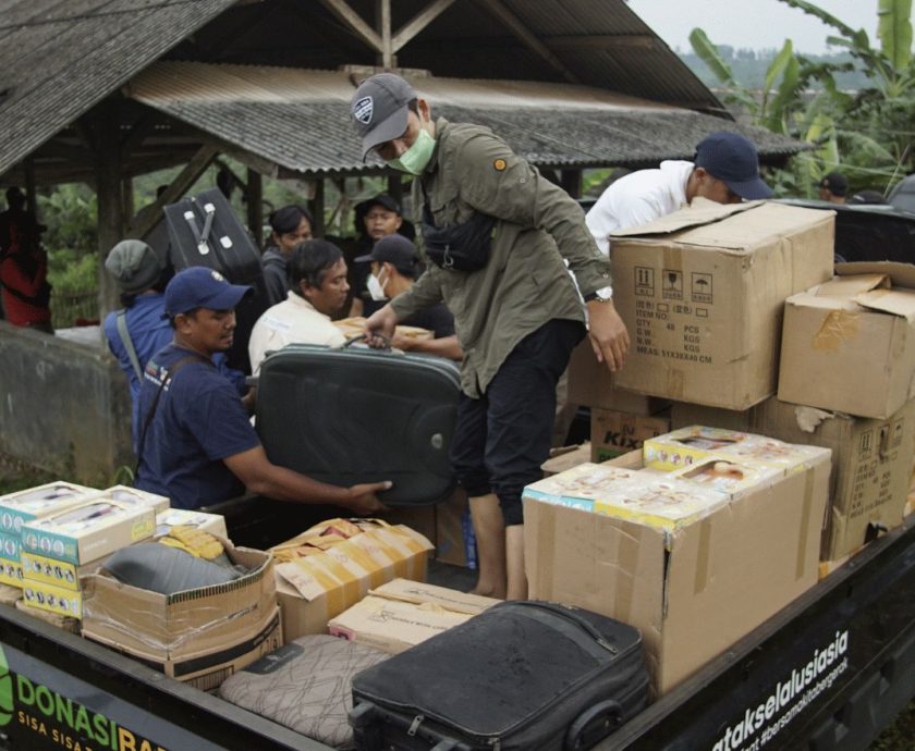 hero-touring-sedekah-27