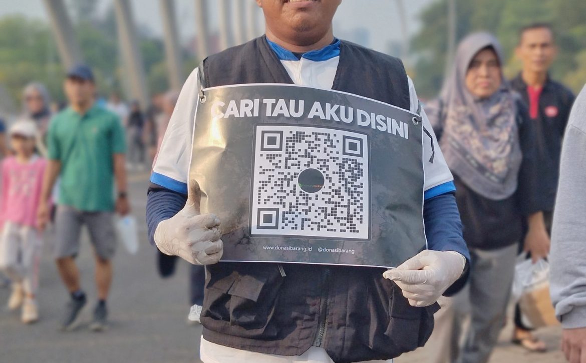1000697748